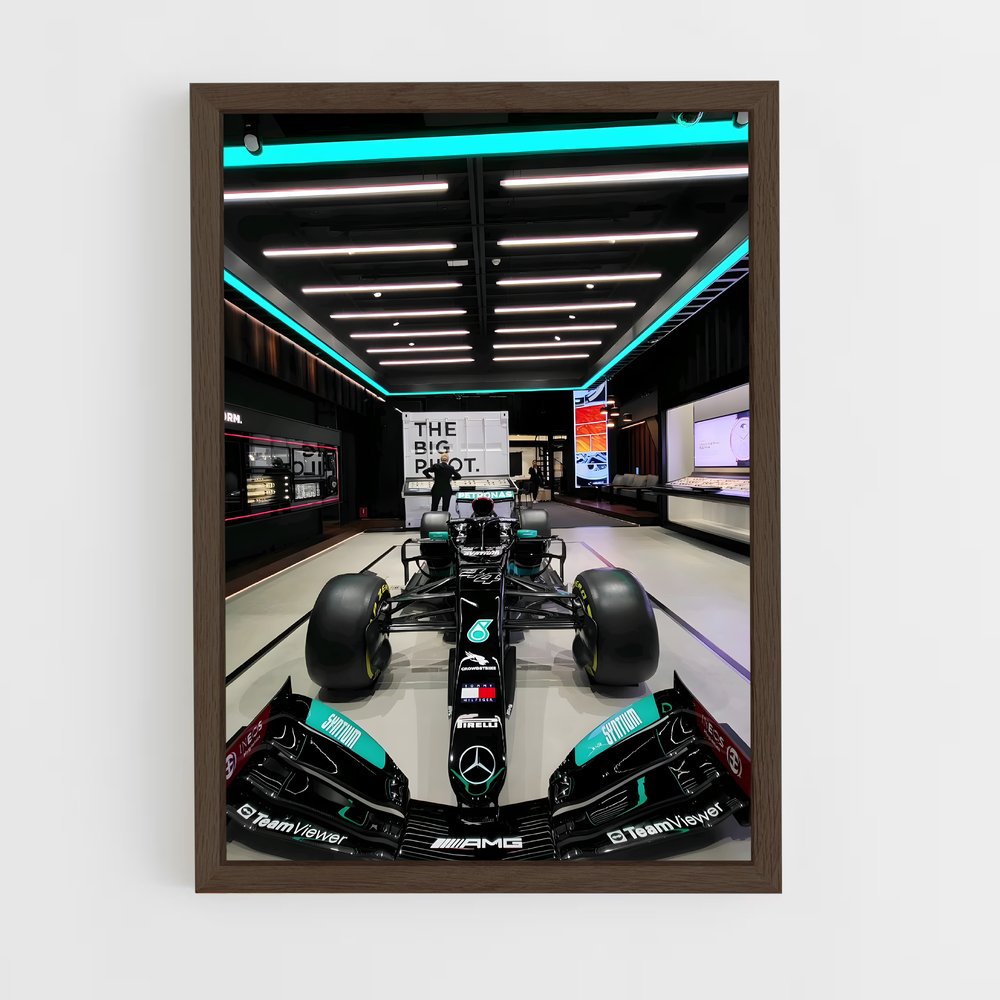 Poster Mercedes Vitesse pointe – affiche Voitures de Formule 1 (vue 5)